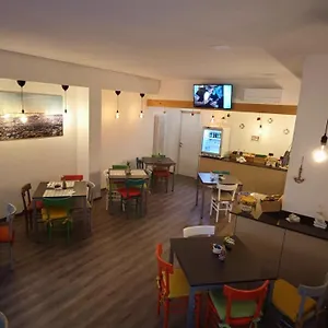 Marbianco Marina Di Carrara