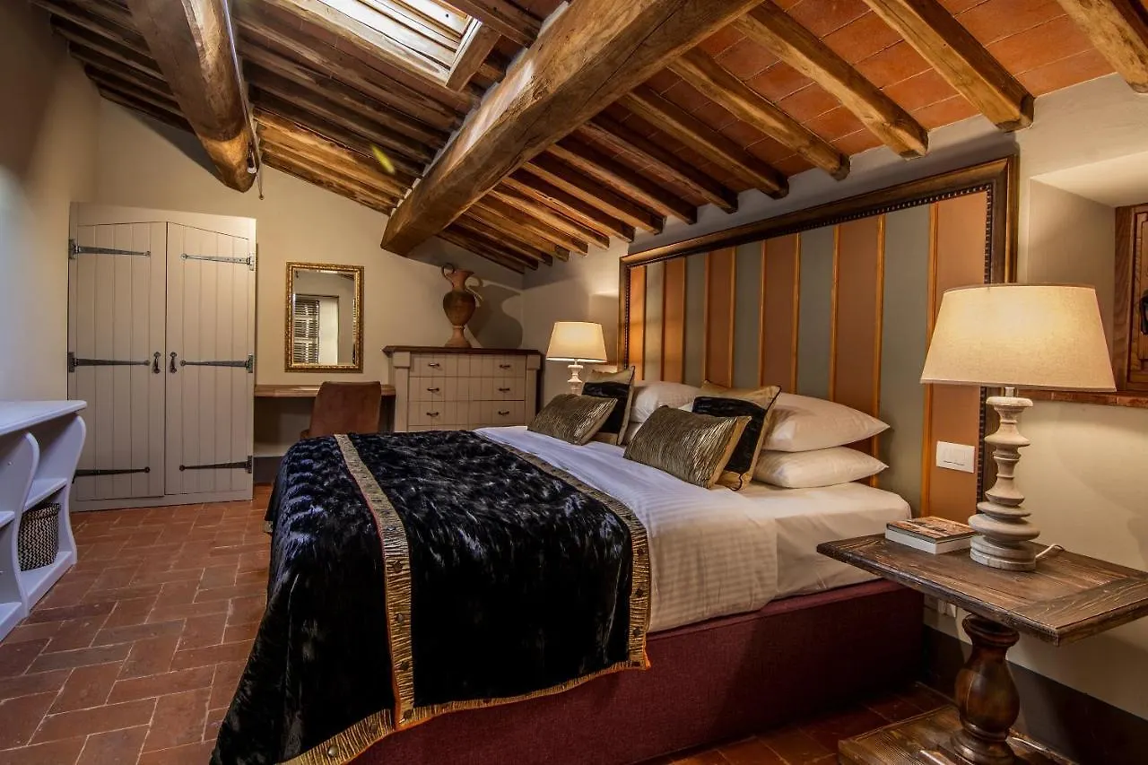 Il Verreno Bucine 2*,  Italy